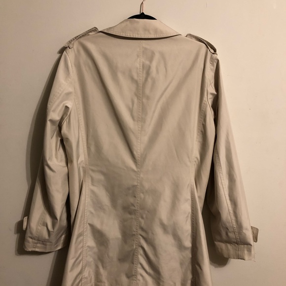 Calvin Klein rain jacket - Picture 4 of 5